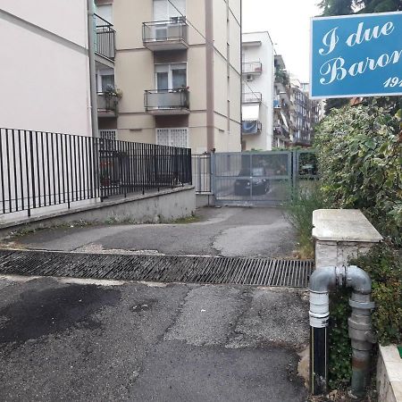 I Due Baroni - Fronte Campus Bed and Breakfast Μπάρι Εξωτερικό φωτογραφία