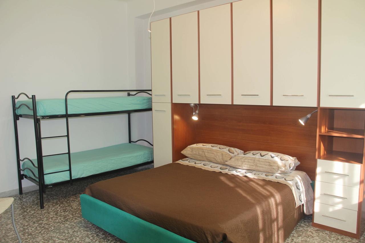 I Due Baroni - Fronte Campus Bed and Breakfast Μπάρι Εξωτερικό φωτογραφία