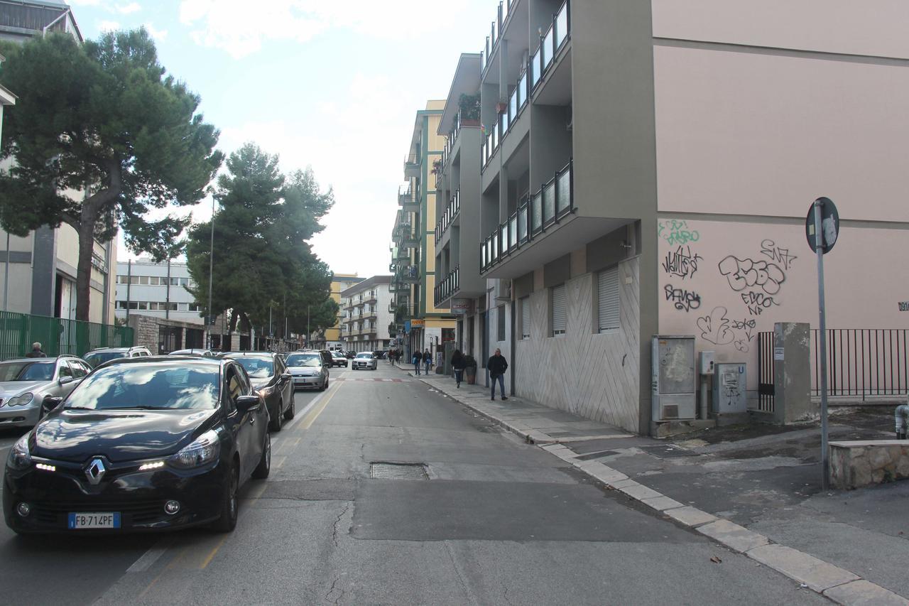 I Due Baroni - Fronte Campus Bed and Breakfast Μπάρι Εξωτερικό φωτογραφία