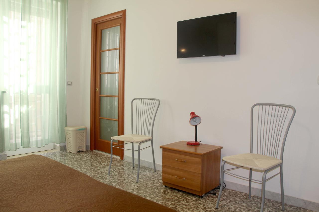 I Due Baroni - Fronte Campus Bed and Breakfast Μπάρι Εξωτερικό φωτογραφία