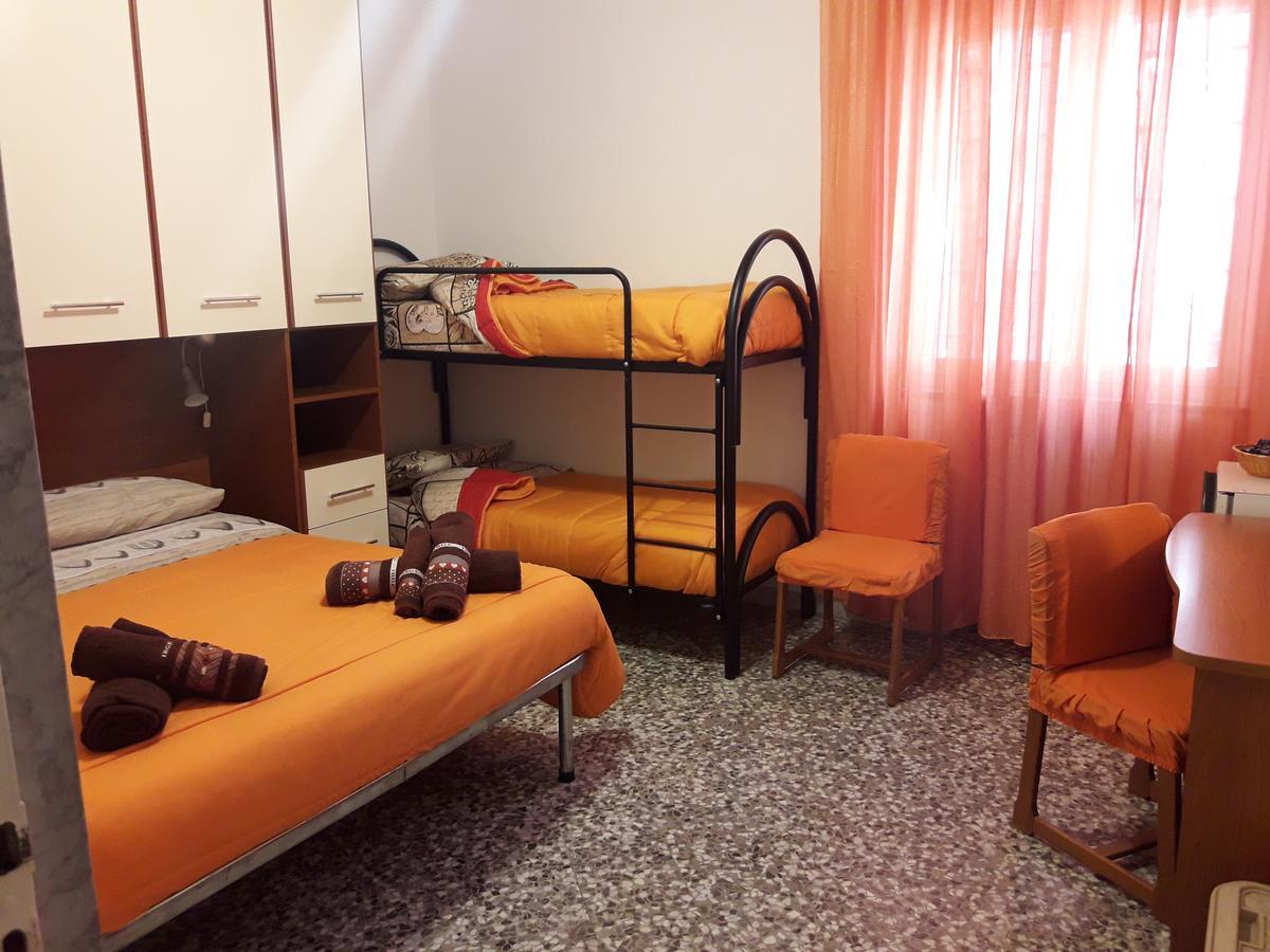 I Due Baroni - Fronte Campus Bed and Breakfast Μπάρι Εξωτερικό φωτογραφία