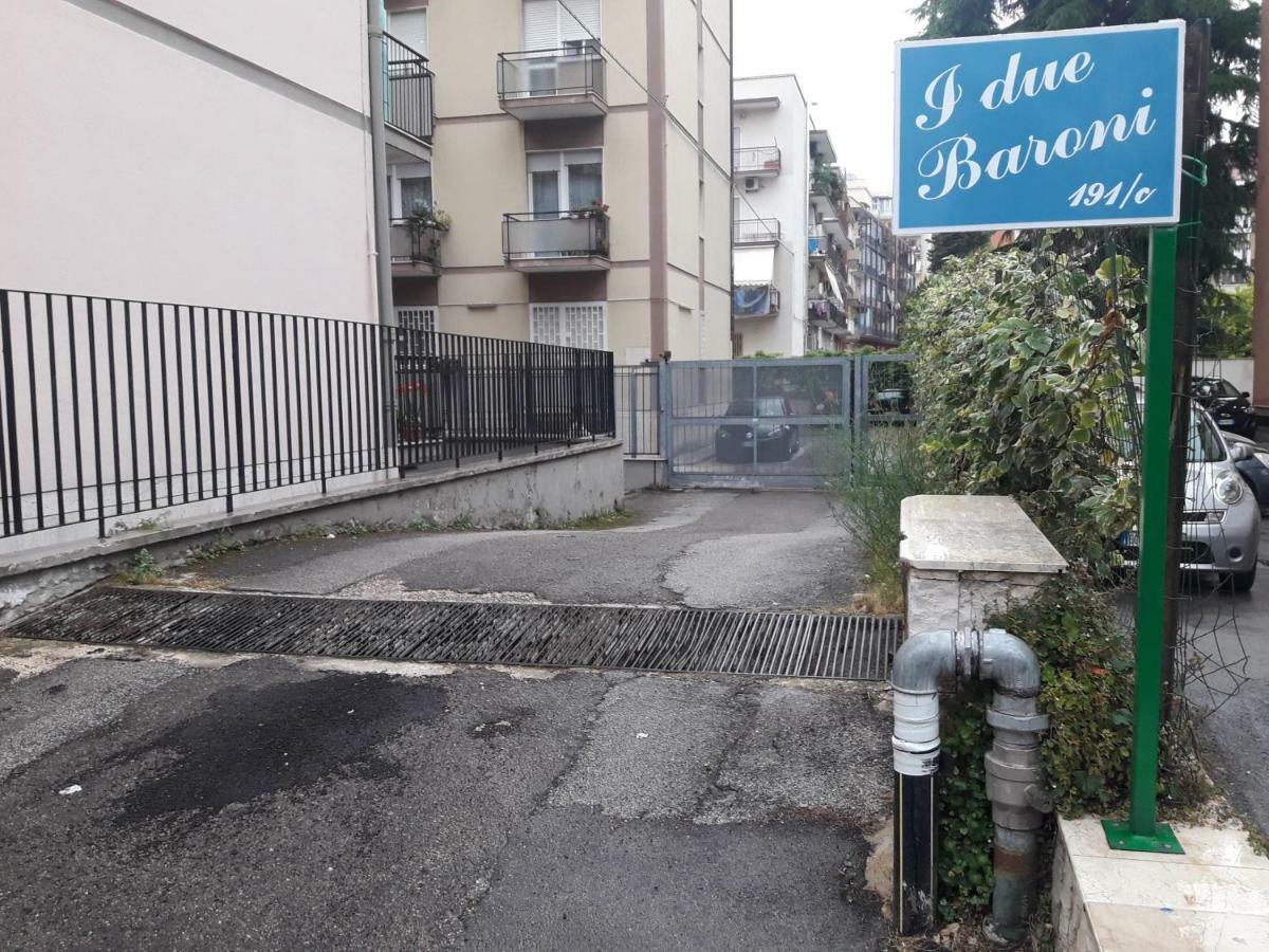 I Due Baroni - Fronte Campus Bed and Breakfast Μπάρι Εξωτερικό φωτογραφία
