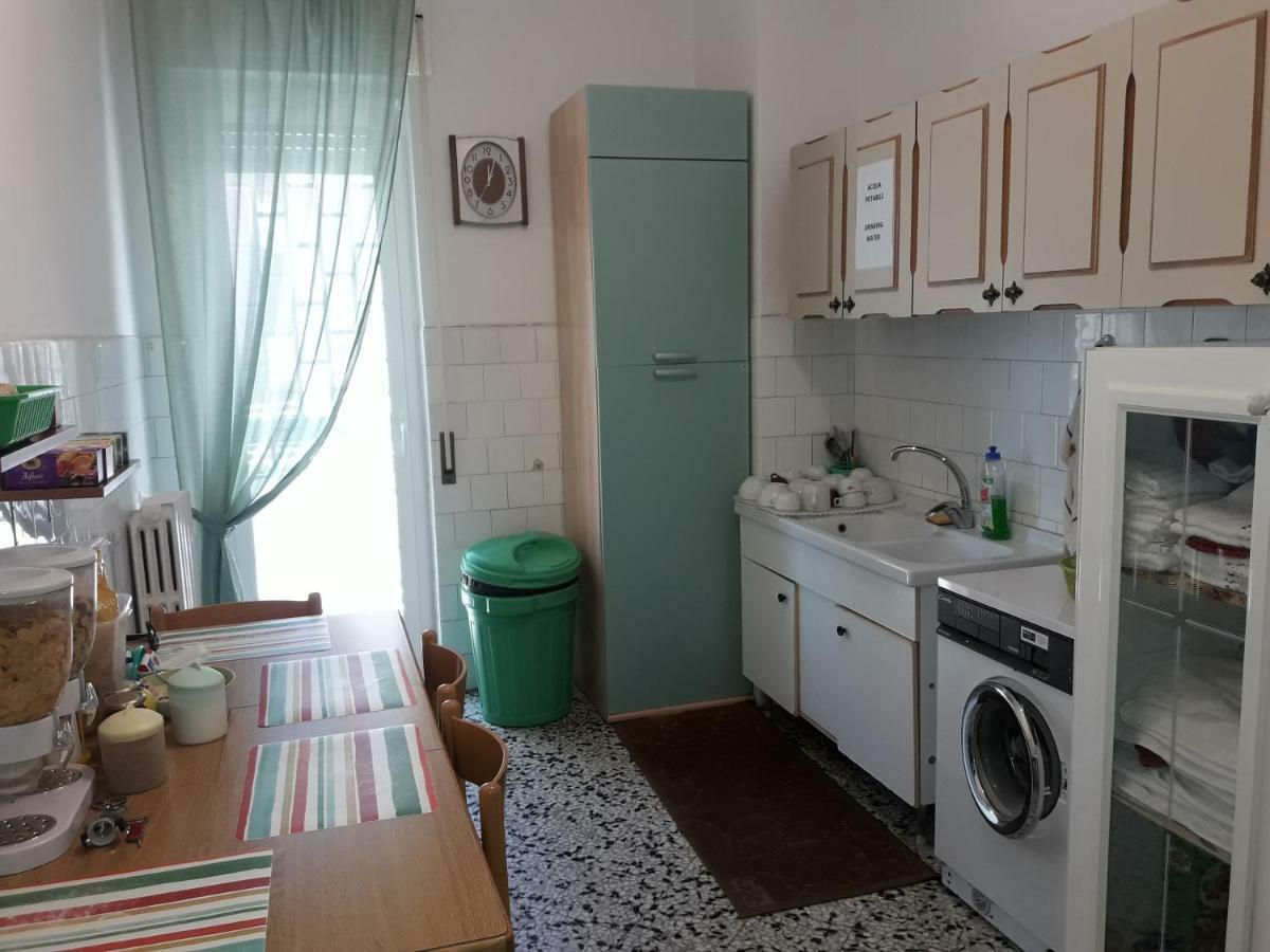 I Due Baroni - Fronte Campus Bed and Breakfast Μπάρι Εξωτερικό φωτογραφία